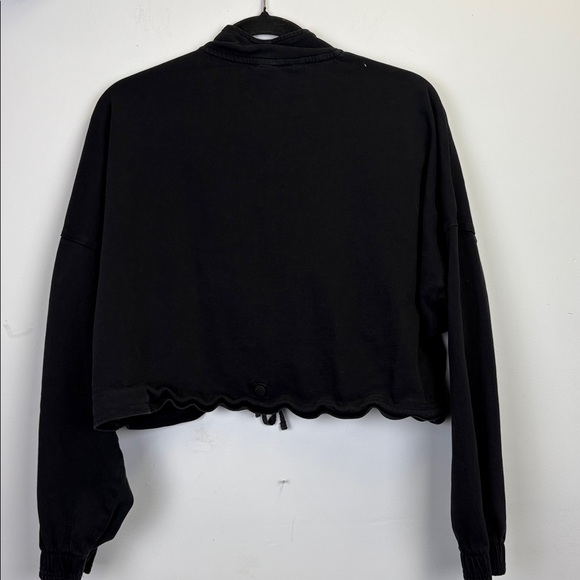 Gymshark black cropped cinch adjustable waist long-sleeve top/Quarter zip/ Sz XL - Picture 6 of 8
